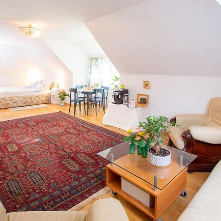 Marinela'S Bnb Вена Экстерьер фото